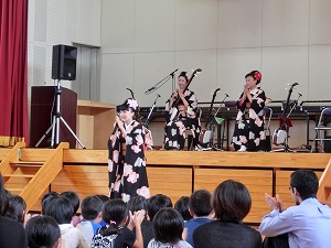 スクールコンサート　in　えびの市立上江小中学校