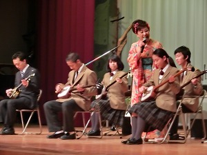 スクールコンサート　in　日向学院中学校