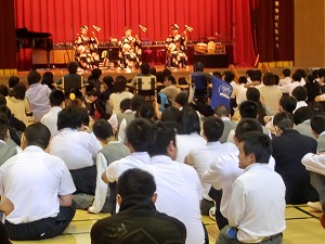 スクールコンサート in 長崎県立虹の原特別支援学校