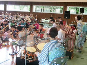 スクールコンサート　in　長崎県立鶴南特別支援学校