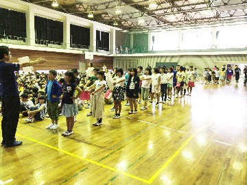 スクールコンサート in 対馬市立鶏鳴（けいめい）小学校