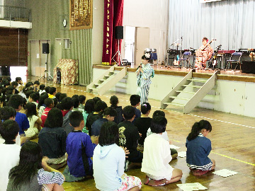 スクールコンサート in 対馬市立鶏鳴（けいめい）小学校