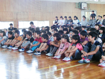 スクールコンサート in 対馬市立西小学校