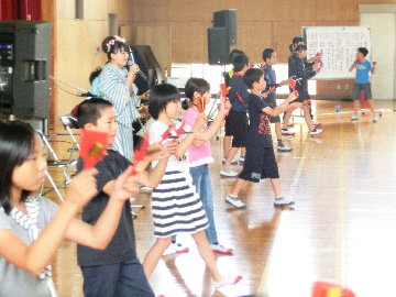 スクールコンサート in 対馬市立西小学校