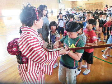 スクールコンサート in 対馬市立西小学校