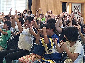 学校と地域を結ぶコンサート in 都城市立笛水小中学校