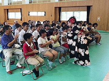 学校と地域を結ぶコンサート in 都城市立笛水小中学校