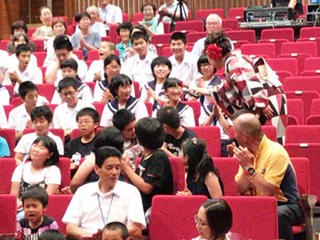 学校と地域を結ぶコンサート in 小林市立須木小学校・中学校