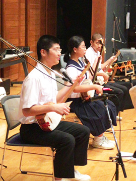 学校と地域を結ぶコンサート in 小林市立須木小学校・中学校