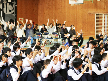 スクールコンサート in 対馬市立大船越小学校・中学校