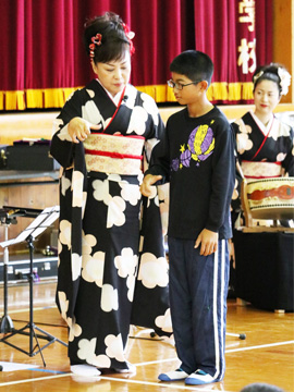 スクールコンサート in 対馬市立大船越小学校・中学校