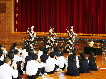 スクールコンサート in 対馬市立大船越小学校・中学校