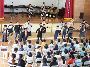 スクールコンサート in 対馬市立豊玉小学校