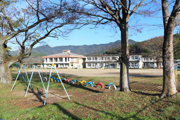 スクールコンサート in 小林市立栗須小学校