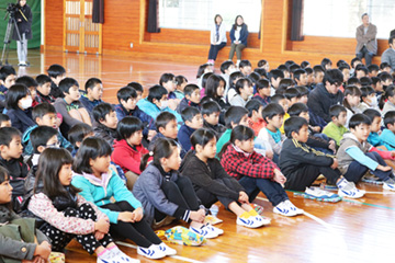 スクールコンサート in 小林市立栗須小学校