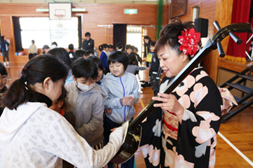 スクールコンサート in 小林市立栗須小学校