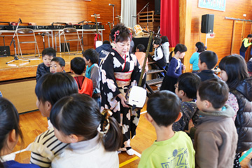 スクールコンサート in 小林市立栗須小学校