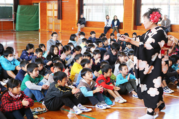 スクールコンサート in 小林市立栗須小学校