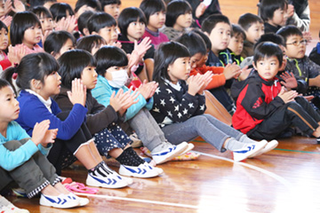 スクールコンサート in 小林市立栗須小学校