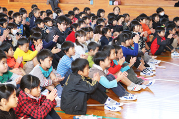 スクールコンサート in 小林市立栗須小学校