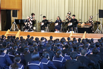 スクールコンサート in 宮崎市立宮崎西中学校