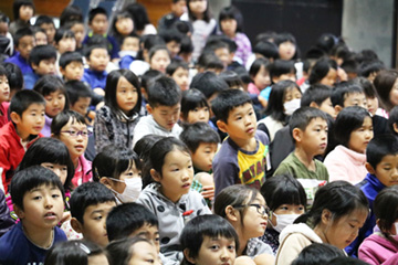 スクールコンサート in 日南市立飫肥小学校