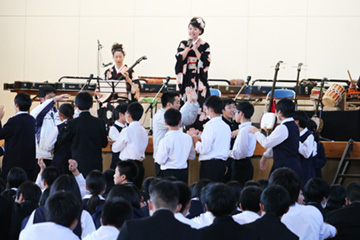 スクールコンサート in 小林市立東方中学校
