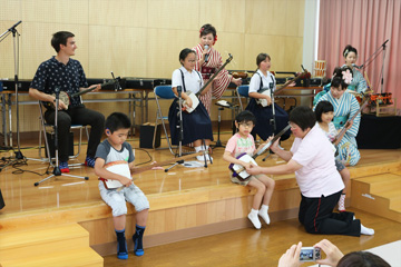 スクールコンサート in 長崎県立ろう学校佐世保分校