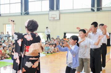 学校と地域を結ぶコンサート in 西都