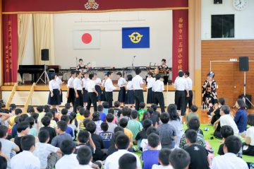 学校と地域を結ぶコンサート in 西都