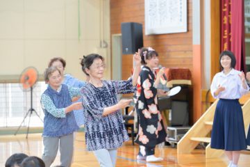 学校と地域を結ぶコンサート in 西都