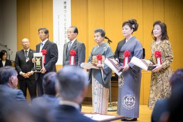 家元が平成30年宮崎県地域文化功労者教育長表彰を受けました。