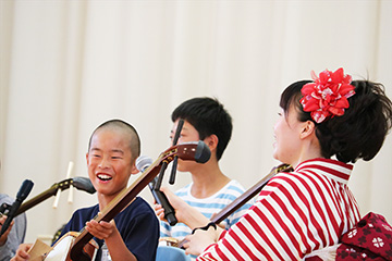 スクールコンサート in 佐世保市立花高（はなたか）小学校