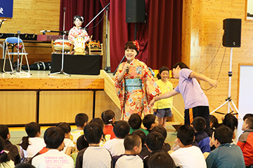 スクールコンサート in 紙屋（かみや）小学校・中学校