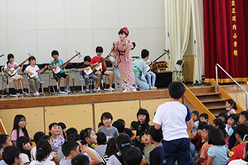 スクールコンサート in 佐世保市立三川内（みかわち）小学校