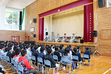 スクールコンサート in 佐世保市立小佐世保小学校