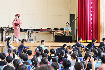 スクールコンサート in 佐世保市立小佐世保小学校