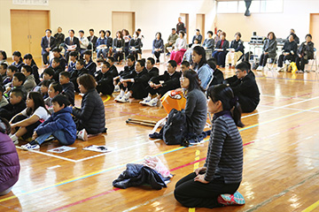 学校と地域を結ぶコンサート in 西米良村