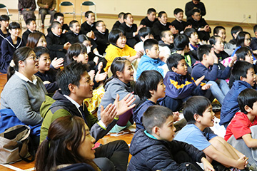 学校と地域を結ぶコンサート in 西米良村