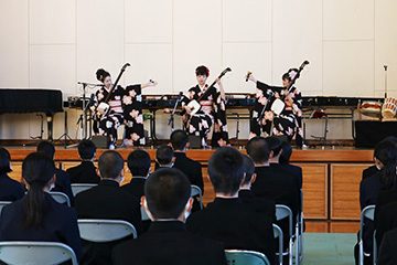 学校と地域を結ぶコンサート in 日向市