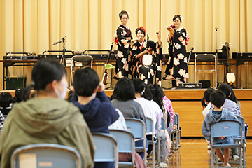 スクールコンサート in 佐世保市立大久保小学校