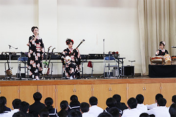 学校と地域を結ぶコンサート in 綾町