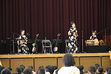 スクールコンサート in 佐世保市立吉井南小学校