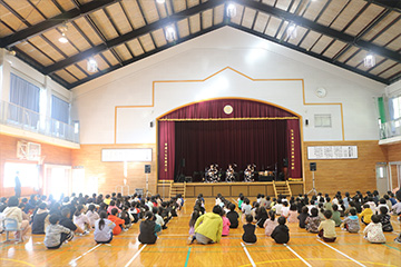 スクールコンサート in 佐世保市立吉井南小学校