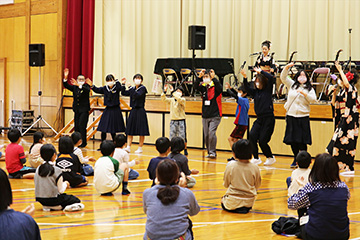 スクールコンサート in 日向市立東郷学園