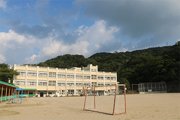 スクールコンサート in 西海市立大瀬戸小学校