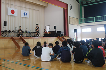 スクールコンサート in 西海市立大瀬戸小学校