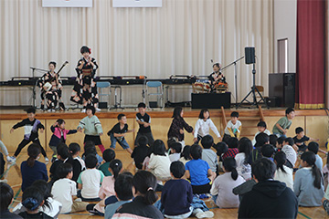 スクールコンサート in 西海市立大瀬戸小学校