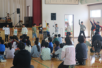 スクールコンサート in 西海市立大瀬戸小学校