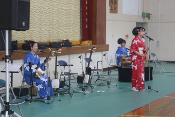 学校と地域を結ぶコンサート in 新富町立上新田学園